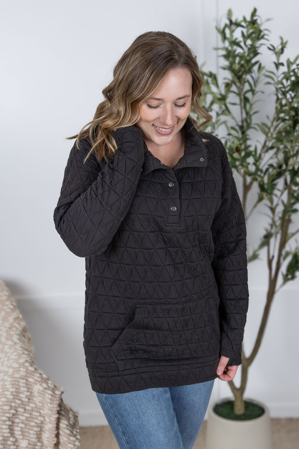 IN STOCK Geometric Button Snap Pullover - Black