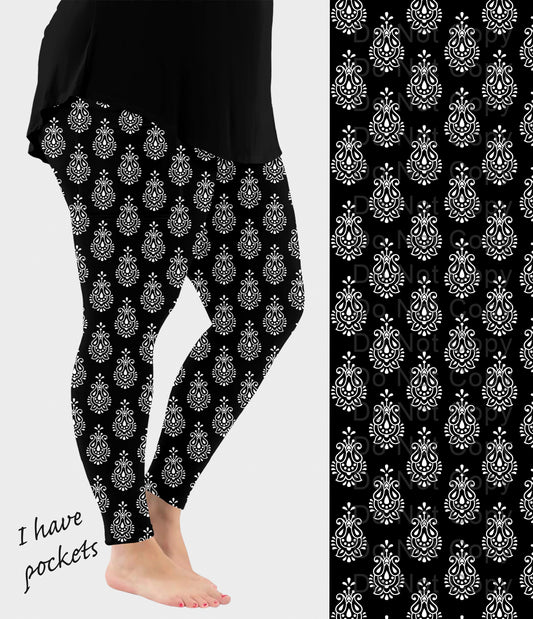 RTS - BW Paisley Pattern Leggings w/ Pockets