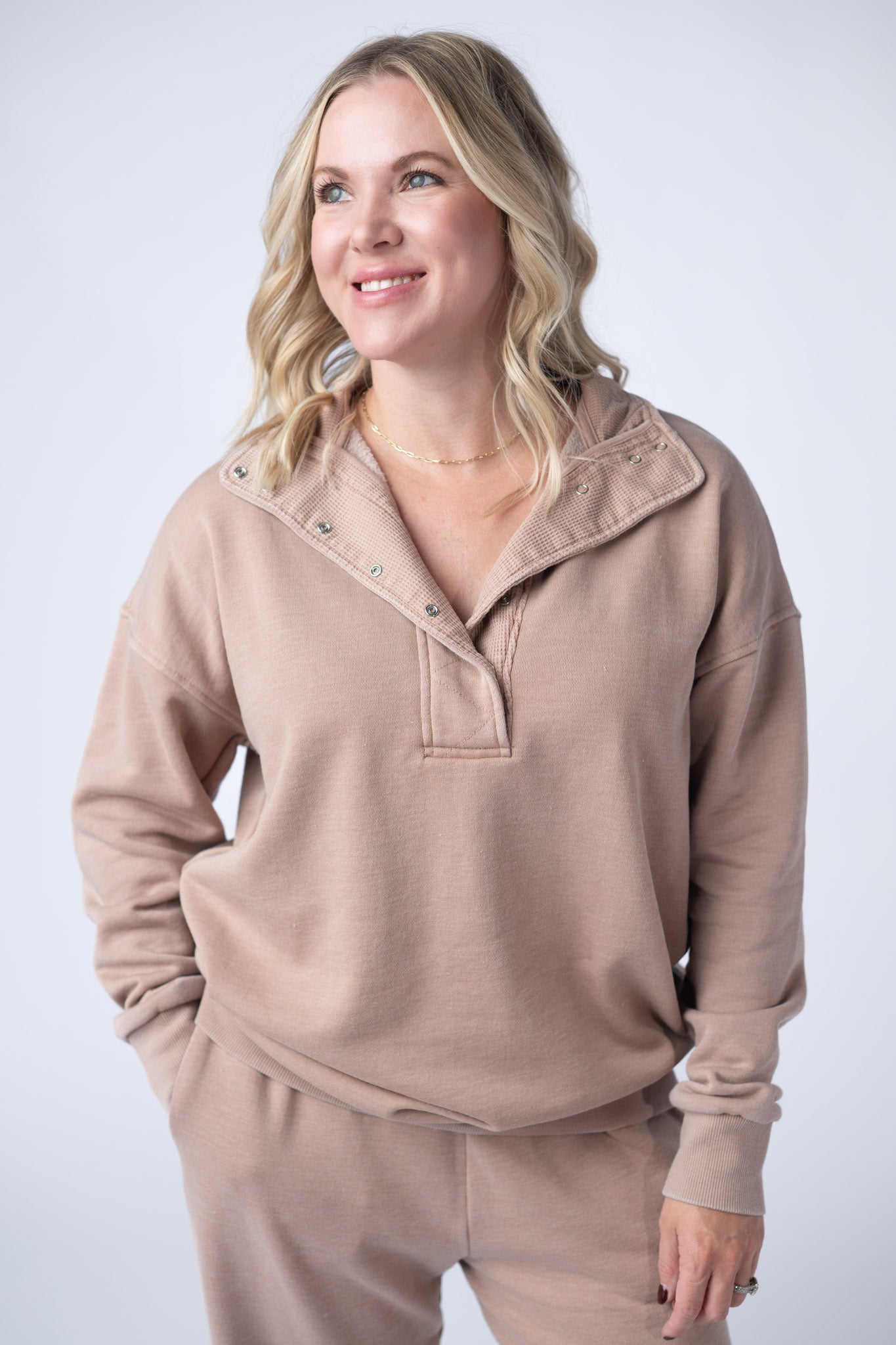 IN STOCK Jesse Vintage Wash Snap Pullover - Tan