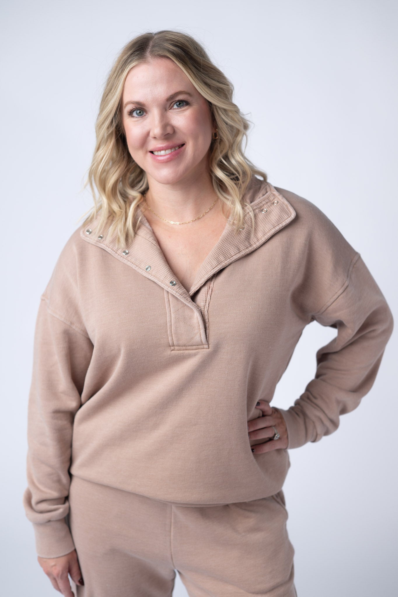 IN STOCK Jesse Vintage Wash Snap Pullover - Tan